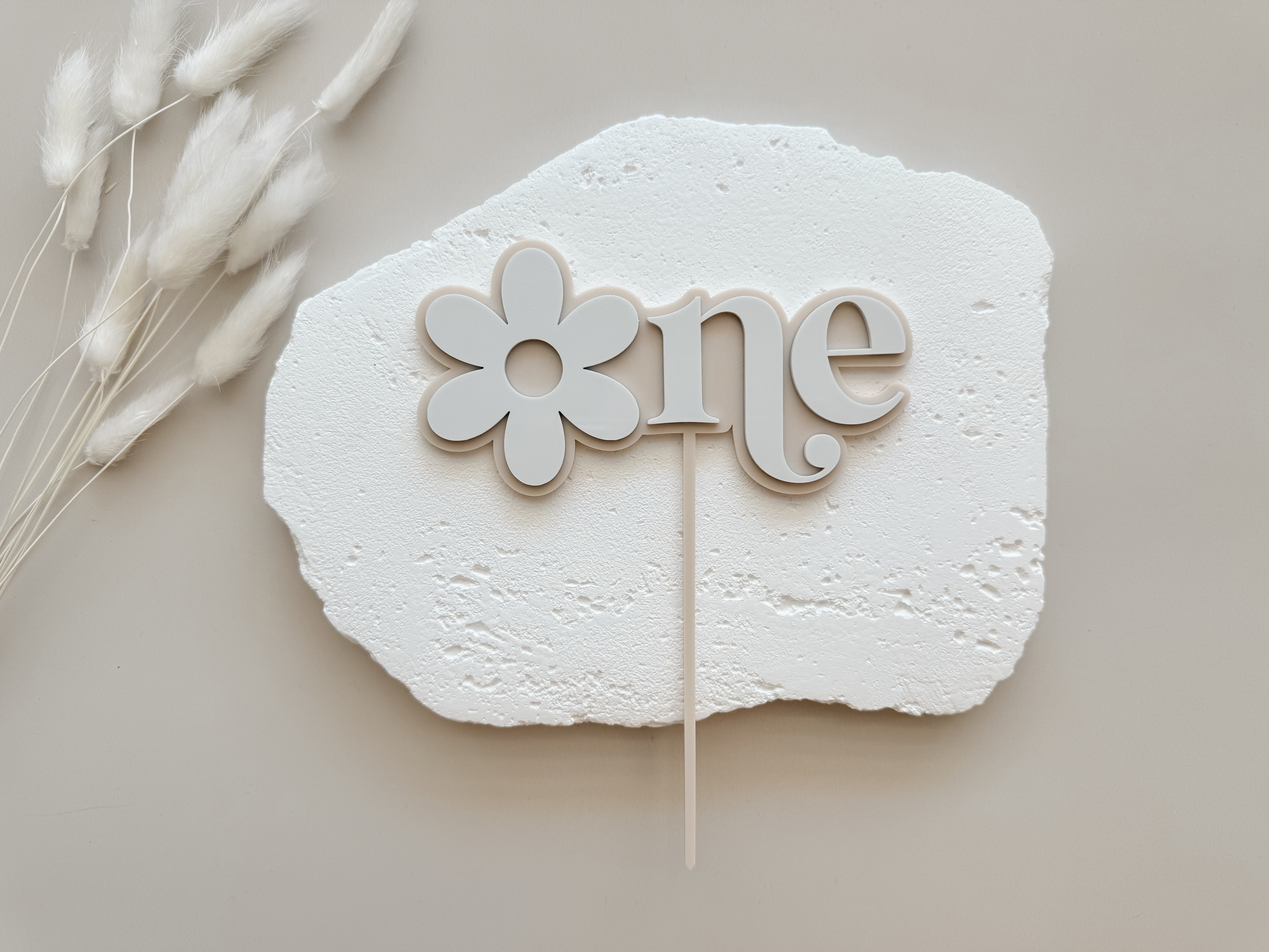 ACRYLIC DAISY ONE CAKE TOPPER