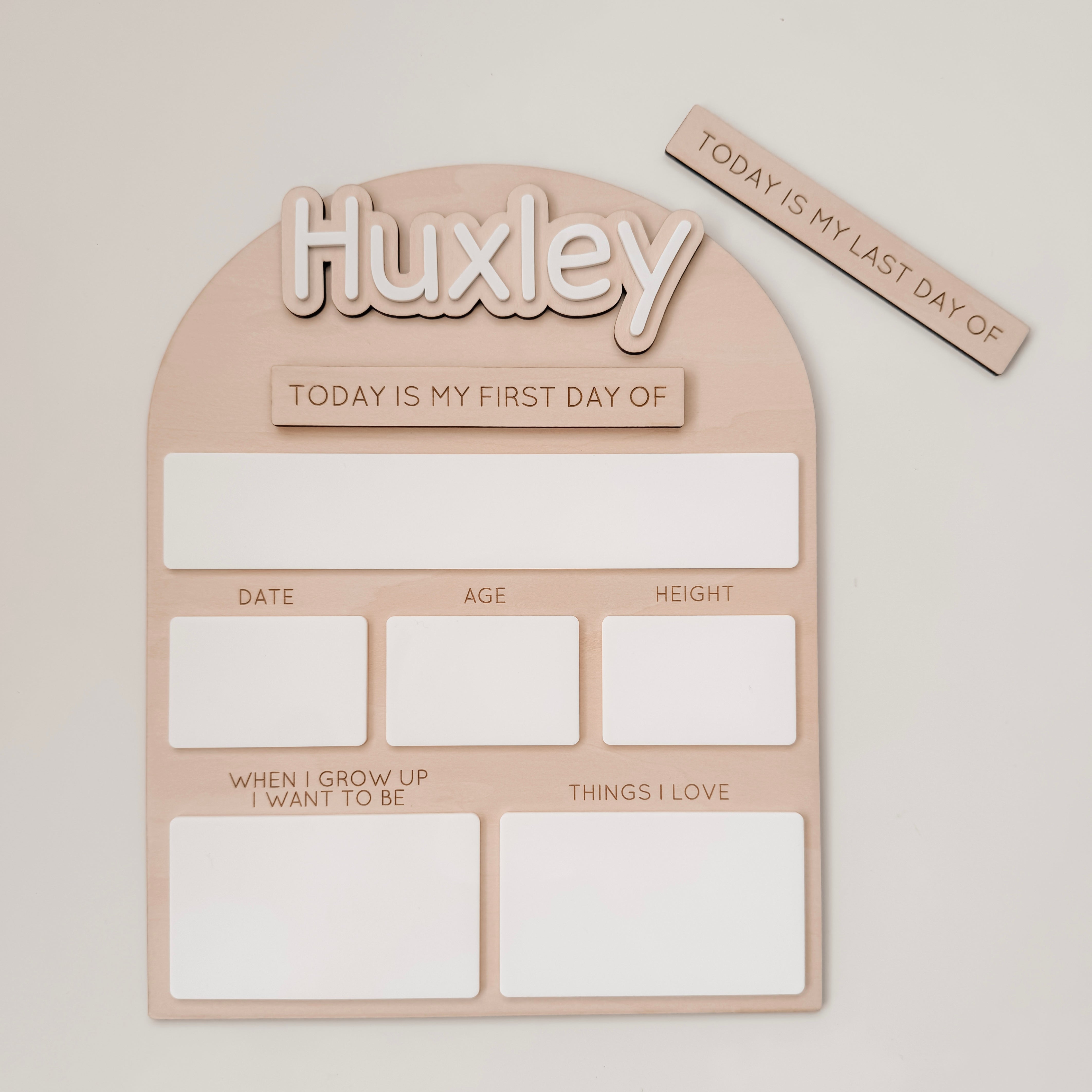 MY FIRST DAY BOARD - PLAIN ARCH