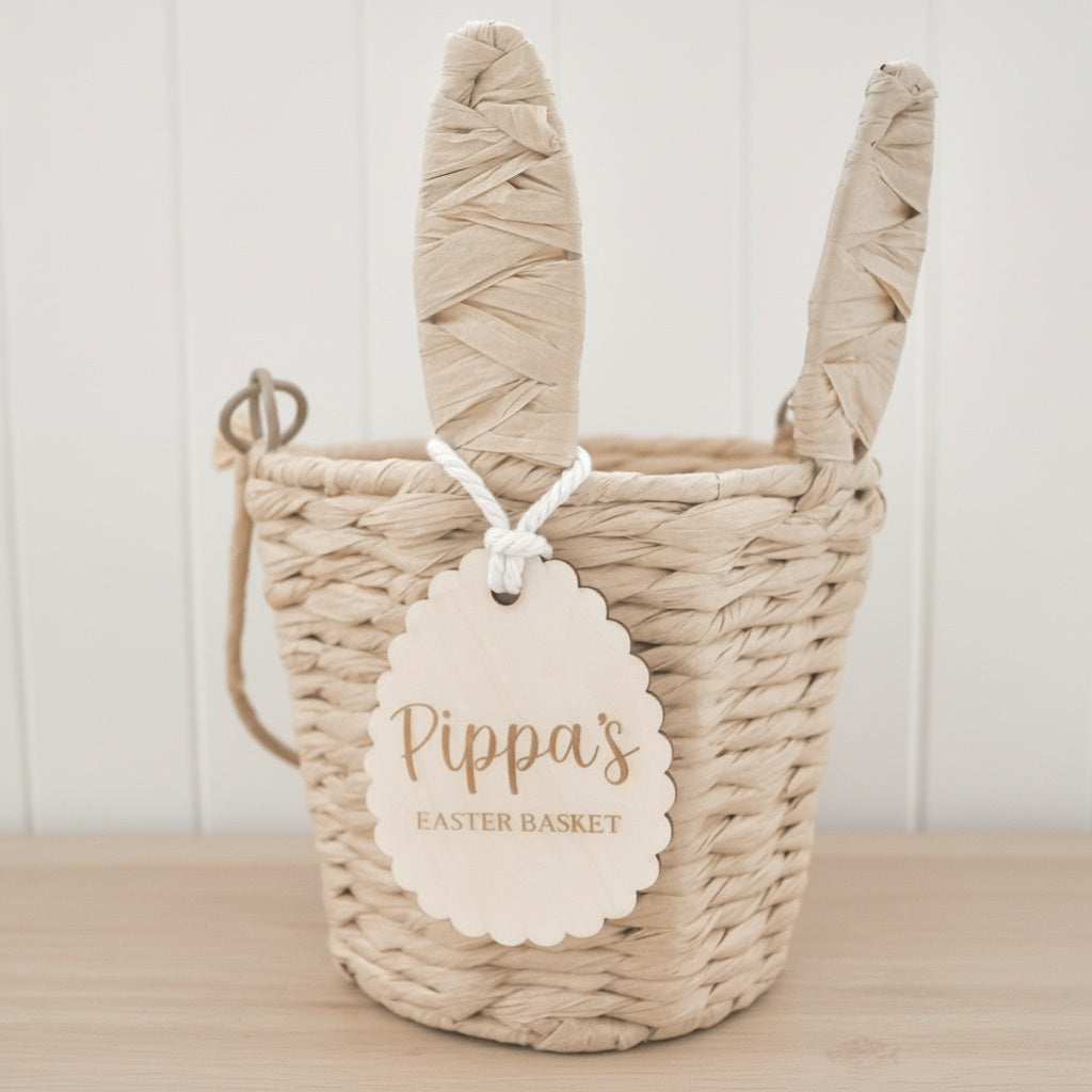 PERSONALISED SCOLLOPED EASTER TAG